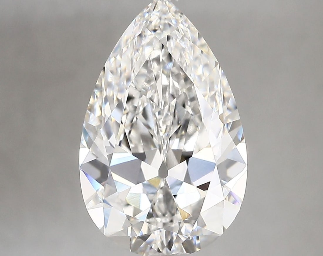 IGI Pear 4.29ct E VVS2 - Loose Lab Diamond: IGI Pear 4.29ct E VVS2 - Loose Lab Diamond Item Specifics: Source: This Is A Real Diamond Grown In A Lab Not Mined. Carat: 4.29 Cut: - Color: E Clarity: VVS2 Polish: EX Symmetry: EX Measurements: