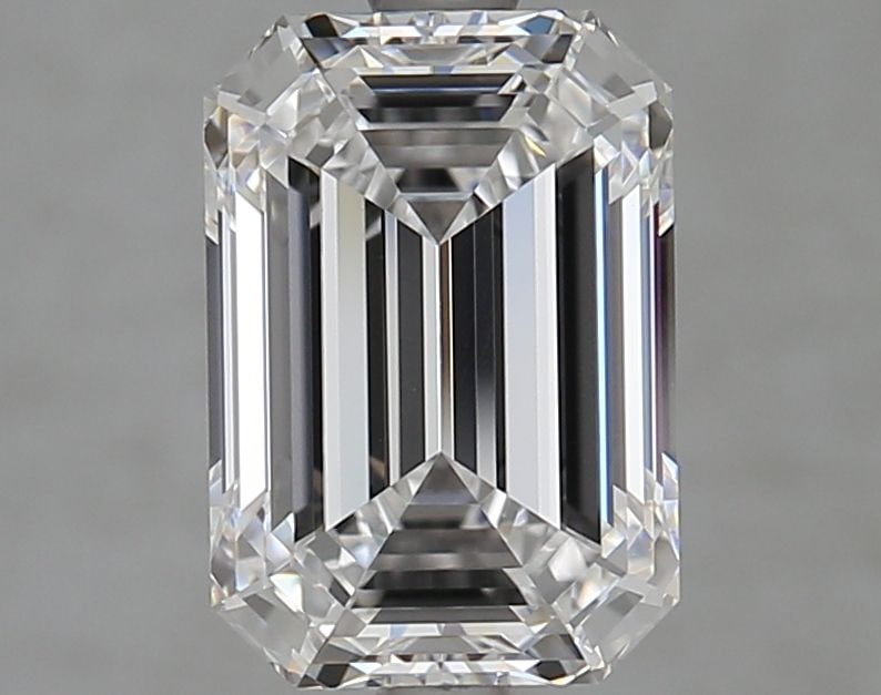 IGI Emerald 3.08ct D VVS2 - Loose Lab Diamond: IGI Emerald 3.08ct D VVS2 - Loose Lab Diamond Item Specifics: Source: This Is A Real Diamond Grown In A Lab Not Mined. Carat: 3.08 Cut: - Color: D Clarity: VVS2 Polish: EX Symmetry: EX Measurements: 9