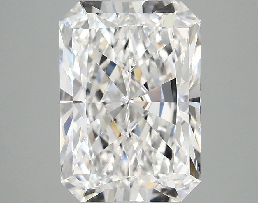 IGI Radiant 2.94ct E VVS2 - Loose Lab Diamond: IGI Radiant 2.94ct E VVS2 - Loose Lab Diamond Item Specifics: Source: This Is A Real Diamond Grown In A Lab Not Mined. Carat: 2.94 Cut: - Color: E Clarity: VVS2 Polish: EX Symmetry: EX Measurements: