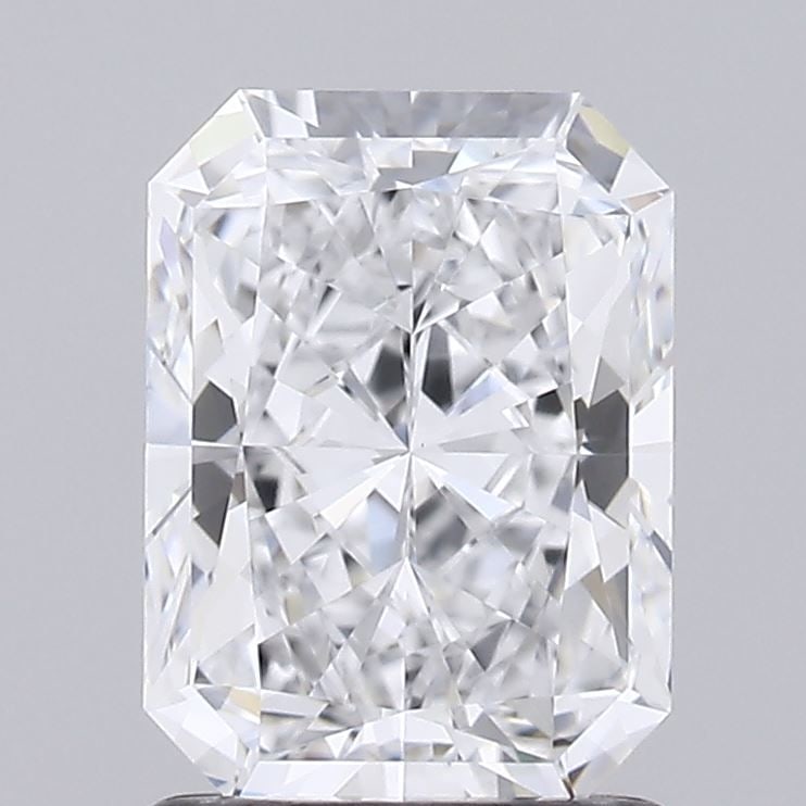 IGI Radiant 1.45ct E VVS2 - Loose Lab Diamond: IGI Radiant 1.45ct E VVS2 - Loose Lab Diamond Item Specifics: Source: This Is A Real Diamond Grown In A Lab Not Mined. Carat: 1.45 Cut: - Color: E Clarity: VVS2 Polish: EX Symmetry: EX Measurements: 7