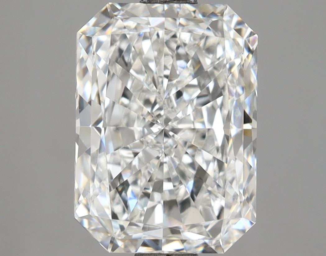 IGI Radiant 3.02ct F VVS2 - Loose Lab Diamond: IGI Radiant 3.02ct F VVS2 - Loose Lab Diamond Item Specifics: Source: This Is A Real Diamond Grown In A Lab Not Mined. Carat: 3.02 Cut: - Color: F Clarity: VVS2 Polish: EX Symmetry: EX Measurements: 1