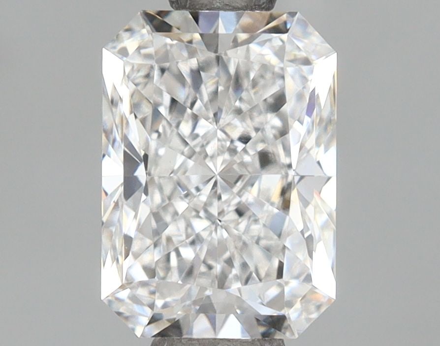 IGI Radiant 1.04ct D VVS1 - Loose Lab Diamond: IGI Radiant 1.04ct D VVS1 - Loose Lab Diamond Item Specifics: Source: This Is A Real Diamond Grown In A Lab Not Mined. Carat: 1.04 Cut: - Color: D Clarity: VVS1 Polish: EX Symmetry: EX Measurements: 6