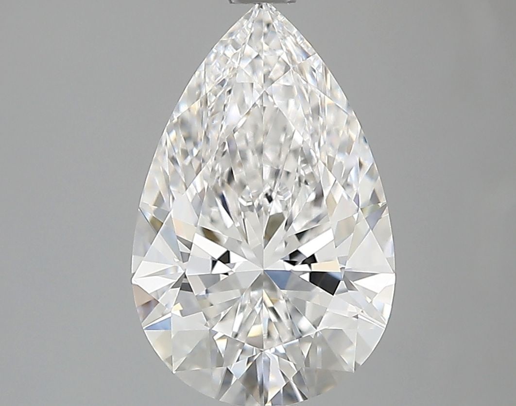 IGI Pear 2.05ct E VVS2 - Loose Lab Diamond: IGI Pear 2.05ct E VVS2 - Loose Lab Diamond Item Specifics: Source: This Is A Real Diamond Grown In A Lab Not Mined. Carat: 2.05 Cut: - Color: E Clarity: VVS2 Polish: EX Symmetry: EX Measurements: 11.2