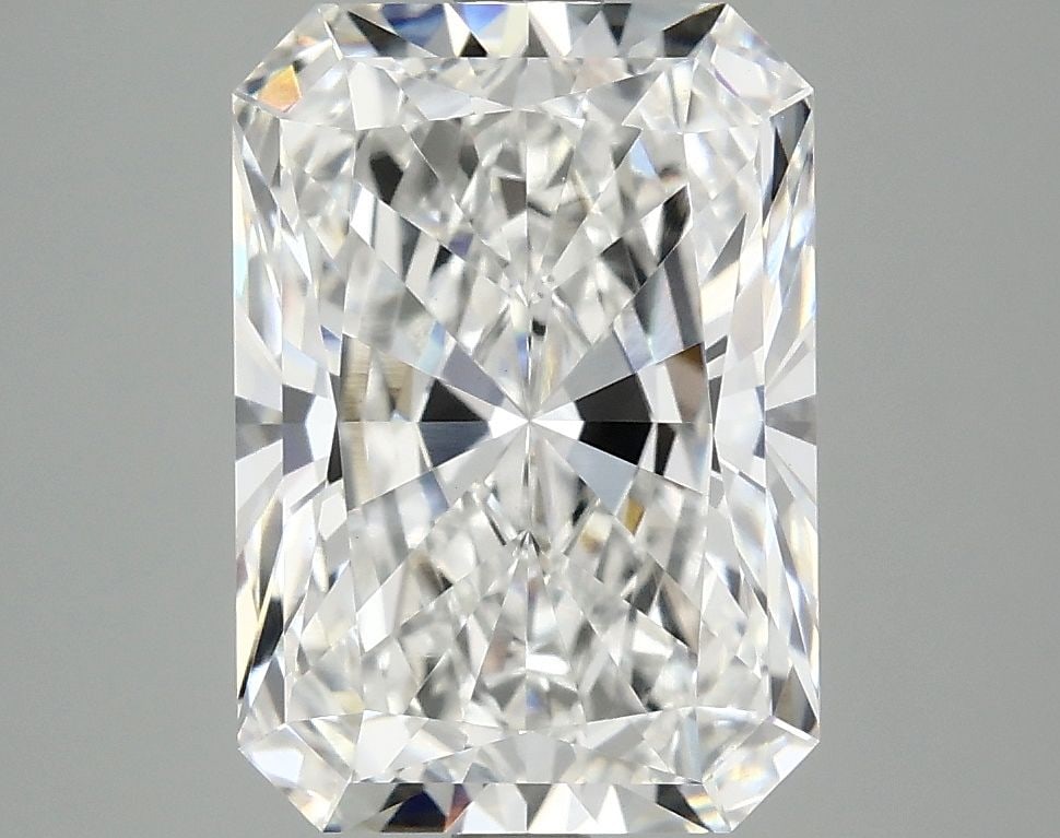 IGI Radiant 4.09ct E VVS2 - Loose Lab Diamond: IGI Radiant 4.09ct E VVS2 - Loose Lab Diamond Item Specifics: Source: This Is A Real Diamond Grown In A Lab Not Mined. Carat: 4.09 Cut: - Color: E Clarity: VVS2 Polish: EX Symmetry: EX Measurements: 1
