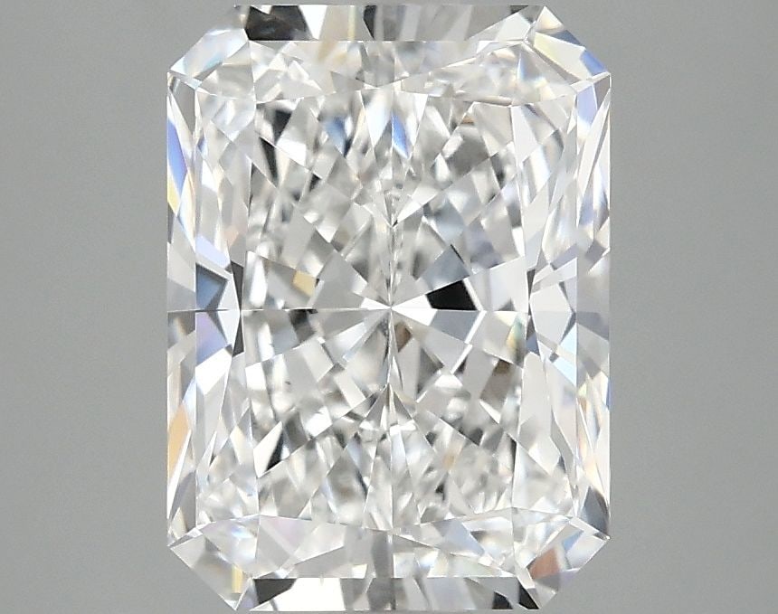IGI Radiant 3.03ct E VVS2 - Loose Lab Diamond: IGI Radiant 3.03ct E VVS2 - Loose Lab Diamond Item Specifics: Source: This Is A Real Diamond Grown In A Lab Not Mined. Carat: 3.03 Cut: - Color: E Clarity: VVS2 Polish: EX Symmetry: EX Measurements: 9