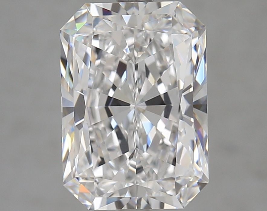 GIA Radiant 4.03ct D VVS2 - Loose Lab Diamond: GIA Radiant 4.03ct D VVS2 - Loose Lab Diamond Item Specifics: Source: This Is A Real Diamond Grown In A Lab Not Mined. Carat: 4.03 Cut: - Color: D Clarity: VVS2 Polish: EX Symmetry: EX Measurements: 1