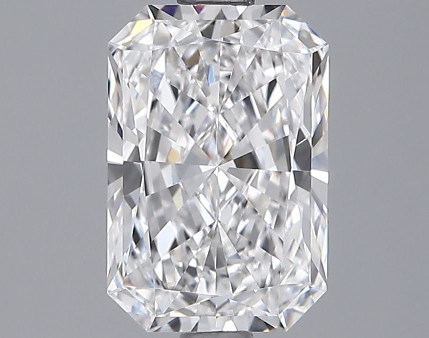 IGI Radiant 2.08ct E VVS1 - Loose Lab Diamond: IGI Radiant 2.08ct E VVS1 - Loose Lab Diamond Item Specifics: Source: This Is A Real Diamond Grown In A Lab Not Mined. Carat: 2.08 Cut: - Color: E Clarity: VVS1 Polish: EX Symmetry: EX Measurements: 9