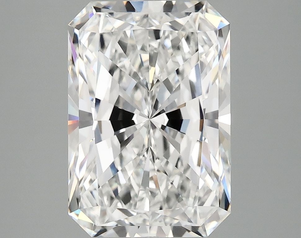 IGI Radiant 3.87ct E VVS2 - Loose Lab Diamond: IGI Radiant 3.87ct E VVS2 - Loose Lab Diamond Item Specifics: Source: This Is A Real Diamond Grown In A Lab Not Mined. Carat: 3.87 Cut: - Color: E Clarity: VVS2 Polish: EX Symmetry: EX Measurements: 1