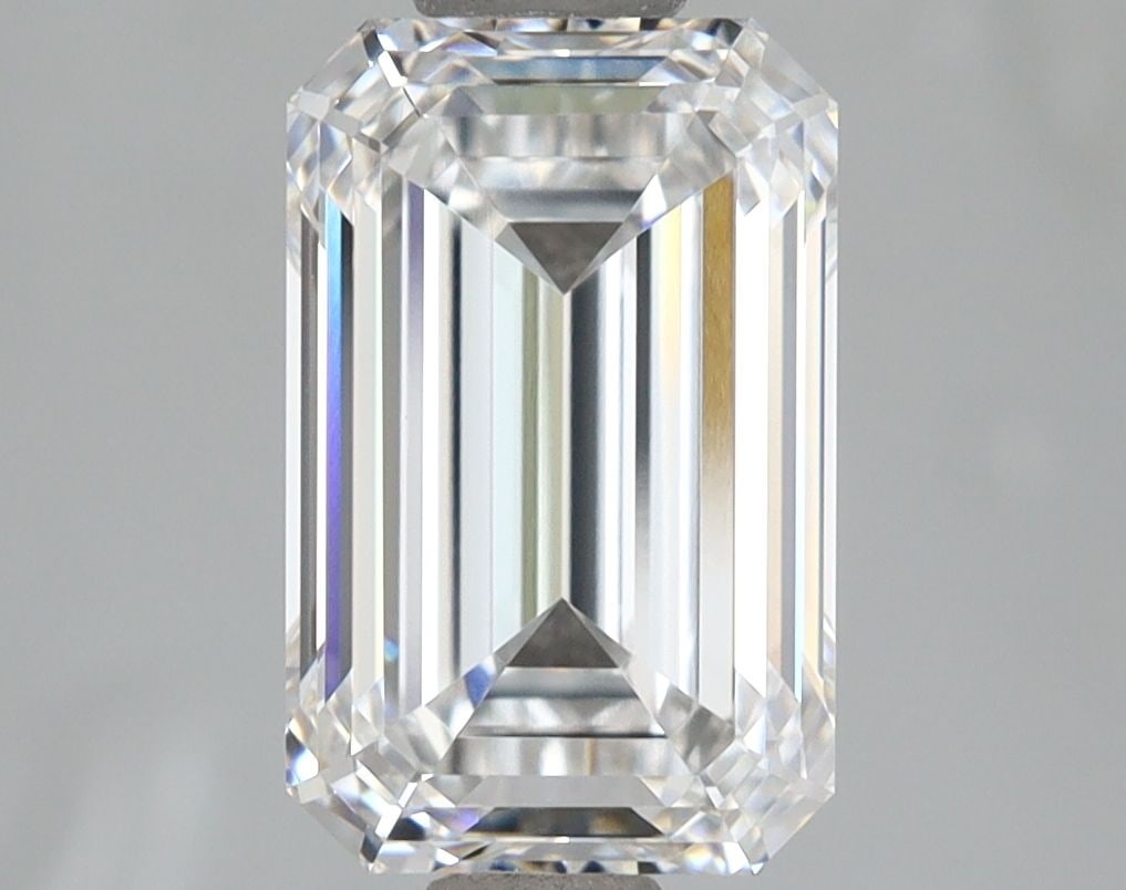 IGI Emerald 2.54ct D IF - Loose Lab Diamond: IGI Emerald 2.54ct D IF - Loose Lab Diamond Item Specifics: Source: This Is A Real Diamond Grown In A Lab Not Mined. Carat: 2.54 Cut: - Color: D Clarity: IF Polish: EX Symmetry: EX Measurements: 9.58L