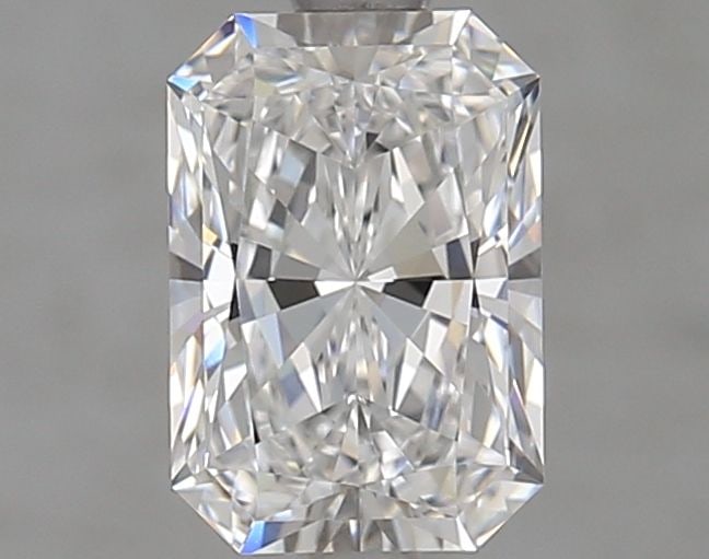 GIA Radiant 1.45ct D VVS2 - Loose Lab Diamond: GIA Radiant 1.45ct D VVS2 - Loose Lab Diamond Item Specifics: Source: This Is A Real Diamond Grown In A Lab Not Mined. Carat: 1.45 Cut: - Color: D Clarity: VVS2 Polish: EX Symmetry: EX Measurements: 8