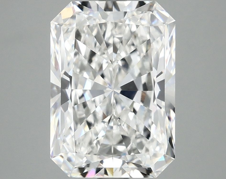 IGI Radiant 4.07ct E VVS2 - Loose Lab Diamond: IGI Radiant 4.07ct E VVS2 - Loose Lab Diamond Item Specifics: Source: This Is A Real Diamond Grown In A Lab Not Mined. Carat: 4.07 Cut: - Color: E Clarity: VVS2 Polish: EX Symmetry: EX Measurements: 1