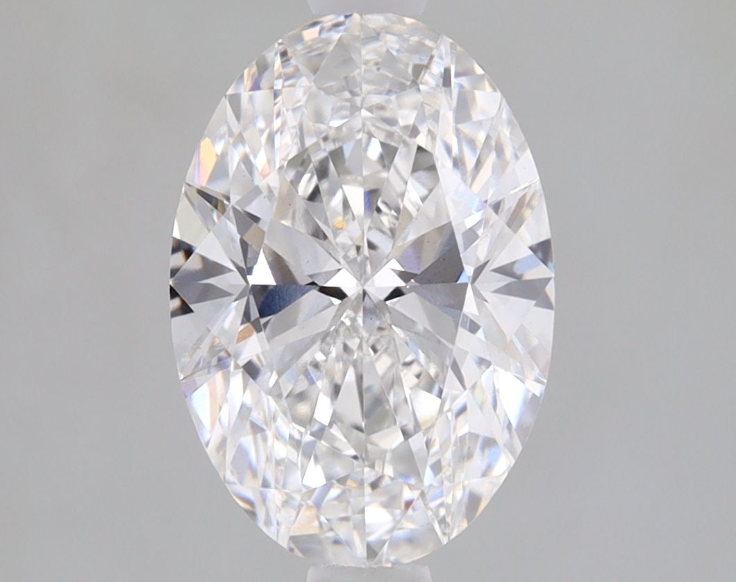 IGI Oval 1.56ct E VVS2 - Loose Lab Diamond: IGI Oval 1.56ct E VVS2 - Loose Lab Diamond Item Specifics: Source: This Is A Real Diamond Grown In A Lab Not Mined. Carat: 1.56 Cut: - Color: E Clarity: VVS2 Polish: EX Symmetry: EX Measurements: 9.58