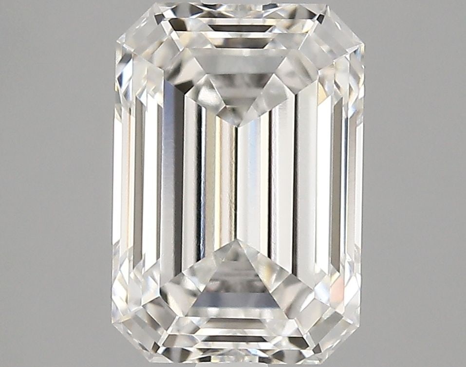 IGI Emerald 2.72ct E VVS2 - Loose Lab Diamond: IGI Emerald 2.72ct E VVS2 - Loose Lab Diamond Item Specifics: Source: This Is A Real Diamond Grown In A Lab Not Mined. Carat: 2.72 Cut: - Color: E Clarity: VVS2 Polish: EX Symmetry: EX Measurements: 9
