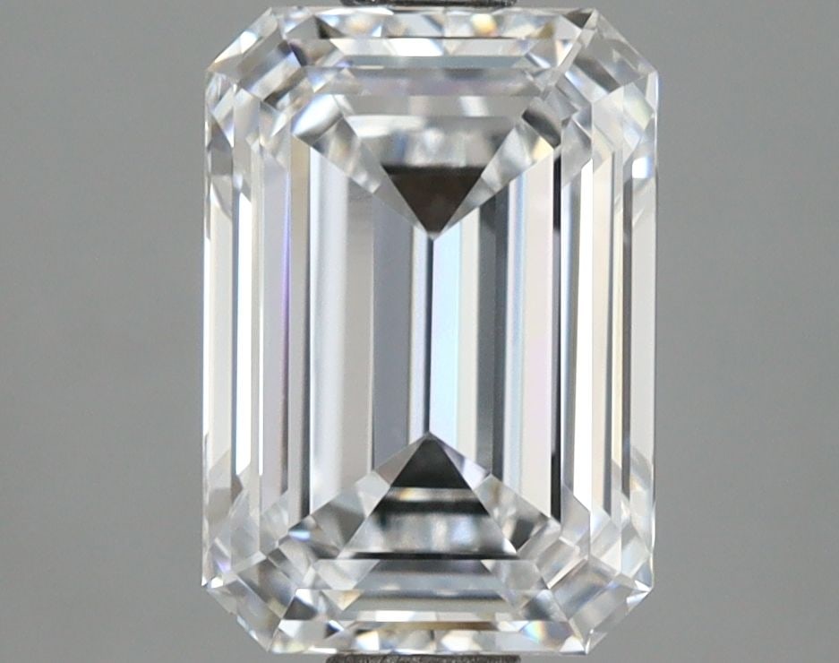 IGI Emerald 2.06ct D VVS2 - Loose Lab Diamond: IGI Emerald 2.06ct D VVS2 - Loose Lab Diamond Item Specifics: Source: This Is A Real Diamond Grown In A Lab Not Mined. Carat: 2.06 Cut: - Color: D Clarity: VVS2 Polish: EX Symmetry: EX Measurements: 8