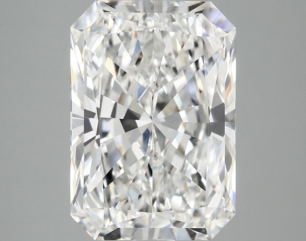 IGI Radiant 3.86ct D VVS2 - Loose Lab Diamond: IGI Radiant 3.86ct D VVS2 - Loose Lab Diamond Item Specifics: Source: This Is A Real Diamond Grown In A Lab Not Mined. Carat: 3.86 Cut: - Color: D Clarity: VVS2 Polish: EX Symmetry: EX Measurements: 1