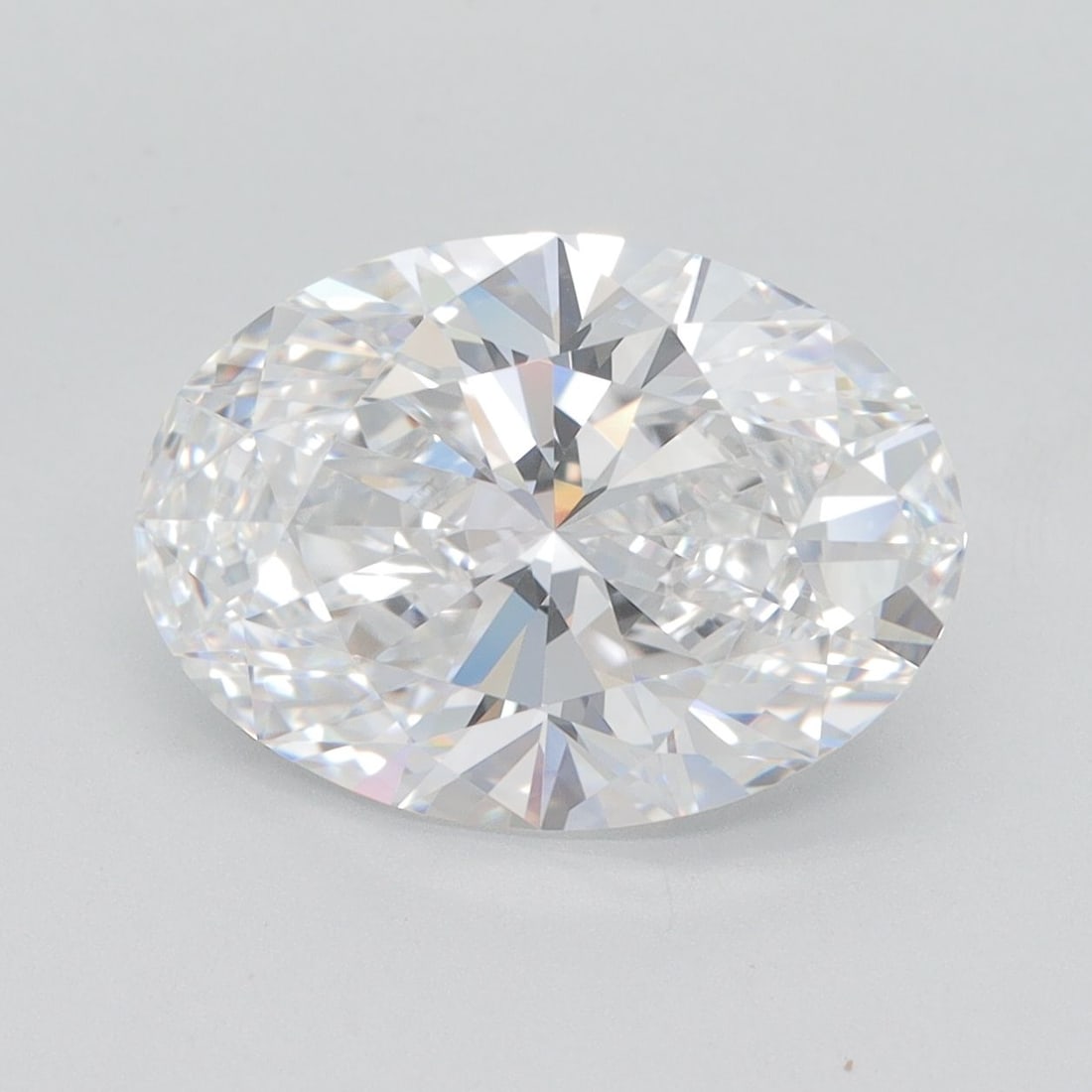 GIA Oval 4.07ct D VVS2 - Loose Lab Diamond: GIA Oval 4.07ct D VVS2 - Loose Lab Diamond Item Specifics: Source: This Is A Real Diamond Grown In A Lab Not Mined. Carat: 4.07 Cut: - Color: D Clarity: VVS2 Polish: EX Symmetry: EX Measurements: