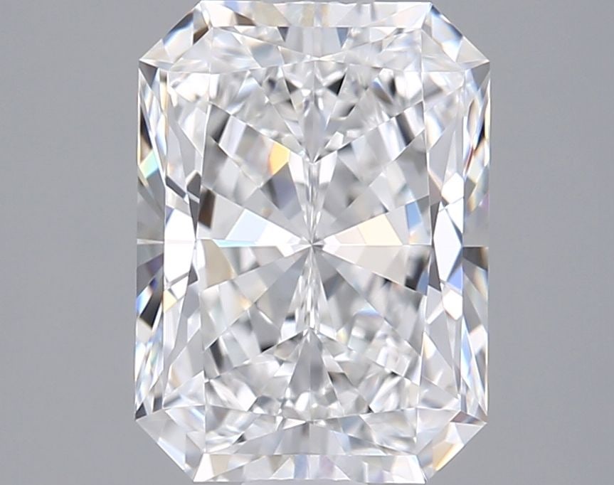 IGI Radiant 1.56ct E VVS1 - Loose Lab Diamond: IGI Radiant 1.56ct E VVS1 - Loose Lab Diamond Item Specifics: Source: This Is A Real Diamond Grown In A Lab Not Mined. Carat: 1.56 Cut: - Color: E Clarity: VVS1 Polish: EX Symmetry: EX Measurements: 8