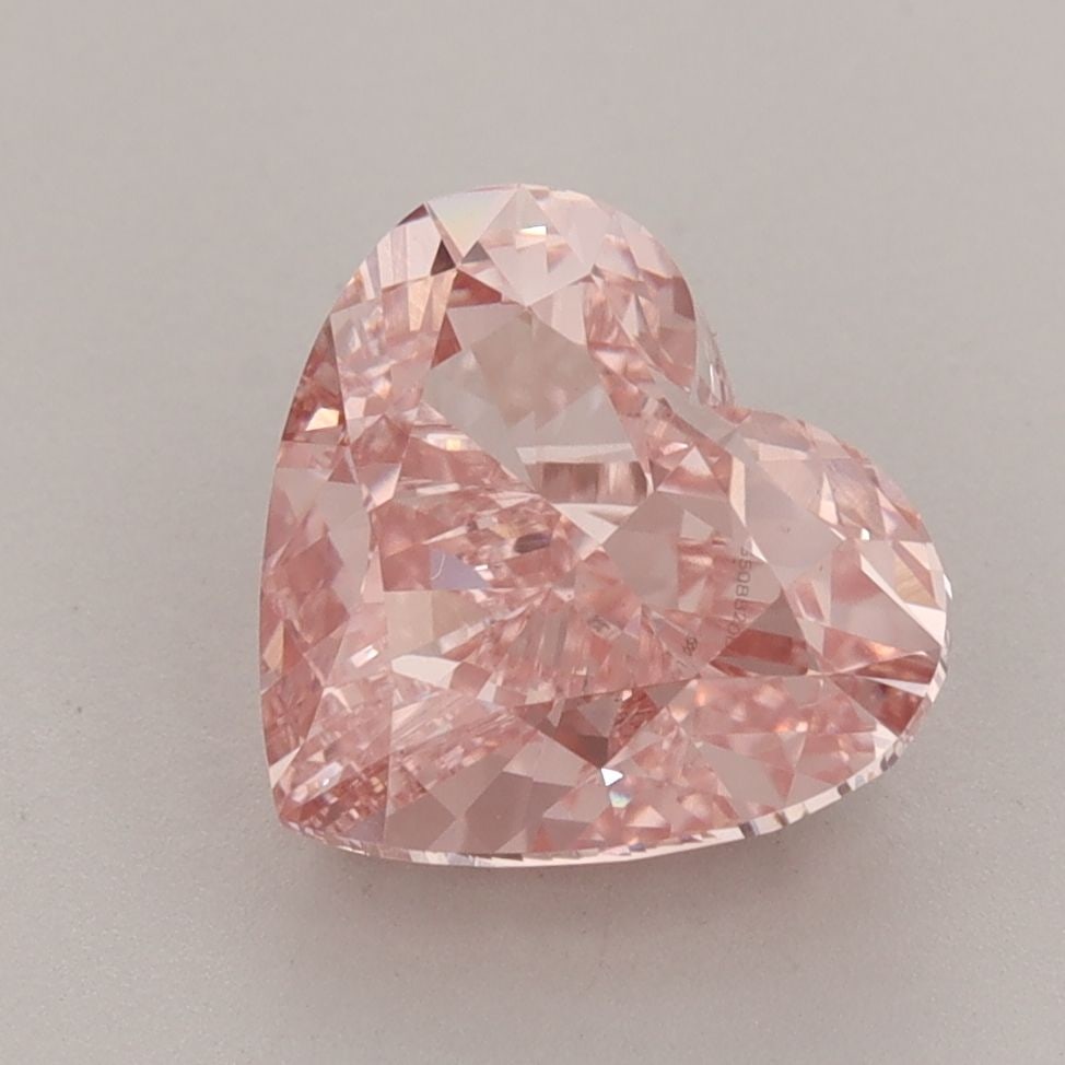 IGI Heart 3.68ct Fancy Vivid Pink VVS2 - Loose Lab Diamond: IGI Heart 3.68ct Fancy Vivid Pink VVS2 - Loose Lab Diamond Item Specifics: Source: This Is A Real Diamond Grown In A Lab Not Mined. Carat: 3.68 Cut: - Color: Fancy Vivid Pink Clarity: VVS2 Polish: EX 