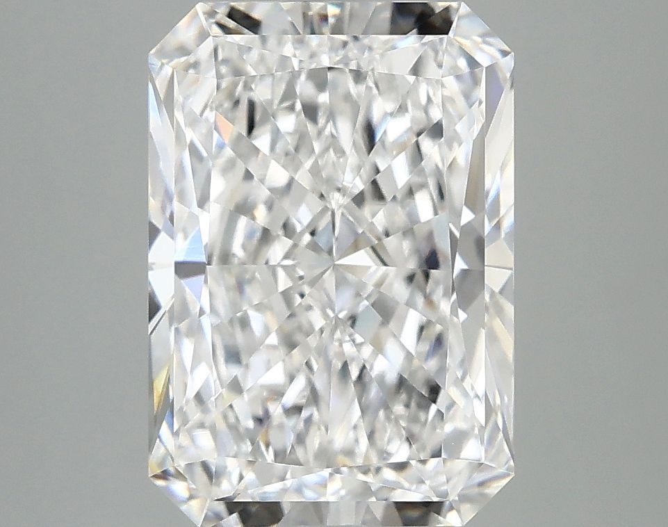 IGI Radiant 3.97ct D VVS2 - Loose Lab Diamond: IGI Radiant 3.97ct D VVS2 - Loose Lab Diamond Item Specifics: Source: This Is A Real Diamond Grown In A Lab Not Mined. Carat: 3.97 Cut: - Color: D Clarity: VVS2 Polish: EX Symmetry: EX Measurements: 1