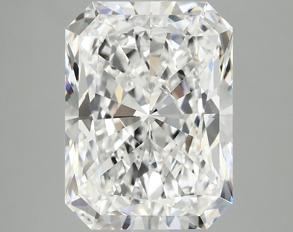 IGI Radiant 4.99ct E VVS2 - Loose Lab Diamond: IGI Radiant 4.99ct E VVS2 - Loose Lab Diamond Item Specifics: Source: This Is A Real Diamond Grown In A Lab Not Mined. Carat: 4.99 Cut: - Color: E Clarity: VVS2 Polish: EX Symmetry: EX Measurements: 1