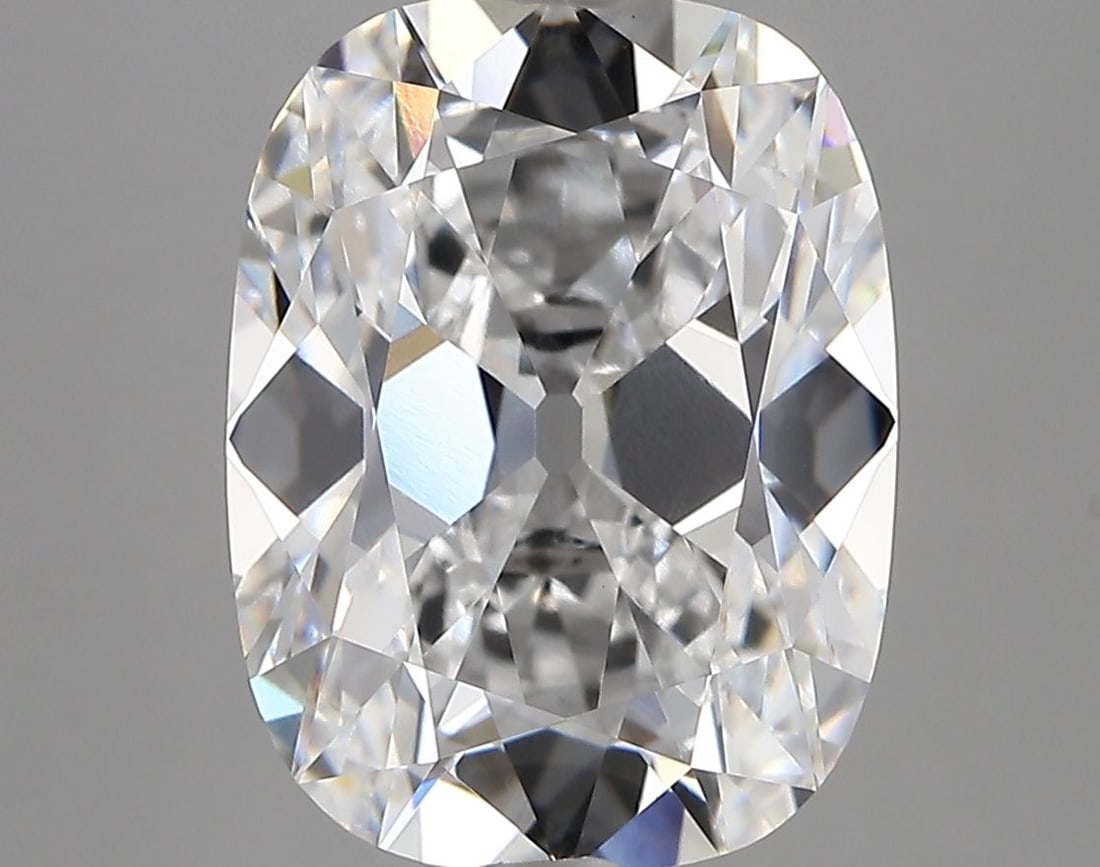 IGI Cushion Modified 5.43ct D VVS2 - Loose Lab Diamond: IGI Cushion Modified 5.43ct D VVS2 - Loose Lab Diamond Item Specifics: Source: This Is A Real Diamond Grown In A Lab Not Mined. Carat: 5.43 Cut: - Color: D Clarity: VVS2 Polish: EX Symmetry: EX Measur