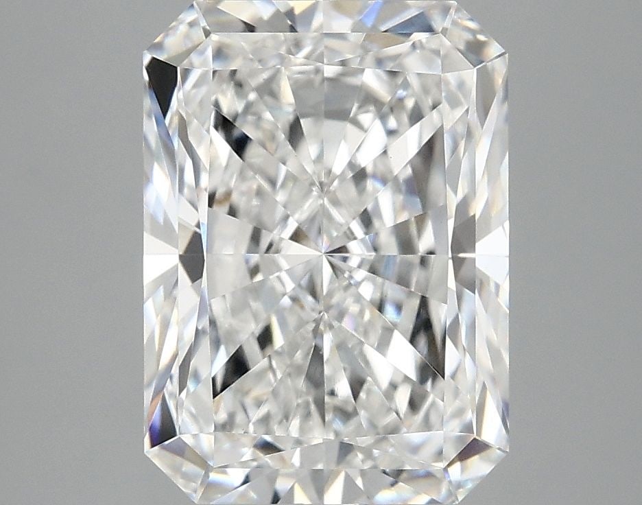 IGI Radiant 4.11ct E VVS2 - Loose Lab Diamond: IGI Radiant 4.11ct E VVS2 - Loose Lab Diamond Item Specifics: Source: This Is A Real Diamond Grown In A Lab Not Mined. Carat: 4.11 Cut: - Color: E Clarity: VVS2 Polish: EX Symmetry: EX Measurements: 1