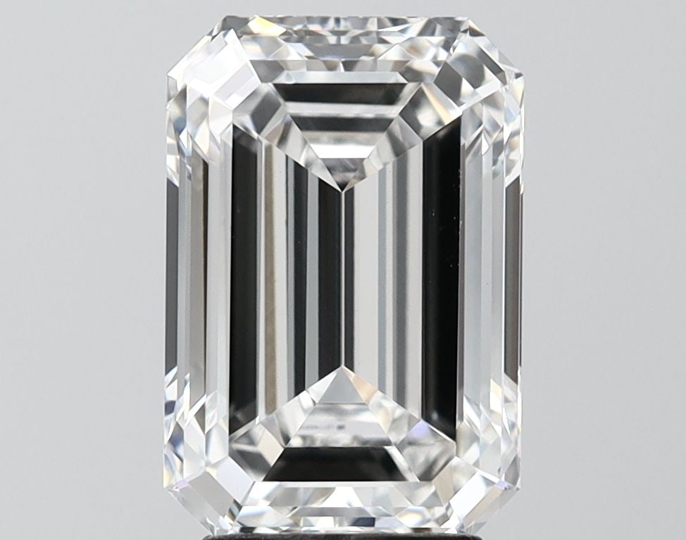 IGI Emerald 4.04ct E VVS2 - Loose Lab Diamond (1 of 1)