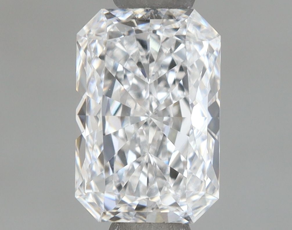 IGI Radiant 1.08ct D VVS1 - Loose Lab Diamond: IGI Radiant 1.08ct D VVS1 - Loose Lab Diamond Item Specifics: Source: This Is A Real Diamond Grown In A Lab Not Mined. Carat: 1.08 Cut: - Color: D Clarity: VVS1 Polish: EX Symmetry: EX Measurements: 7