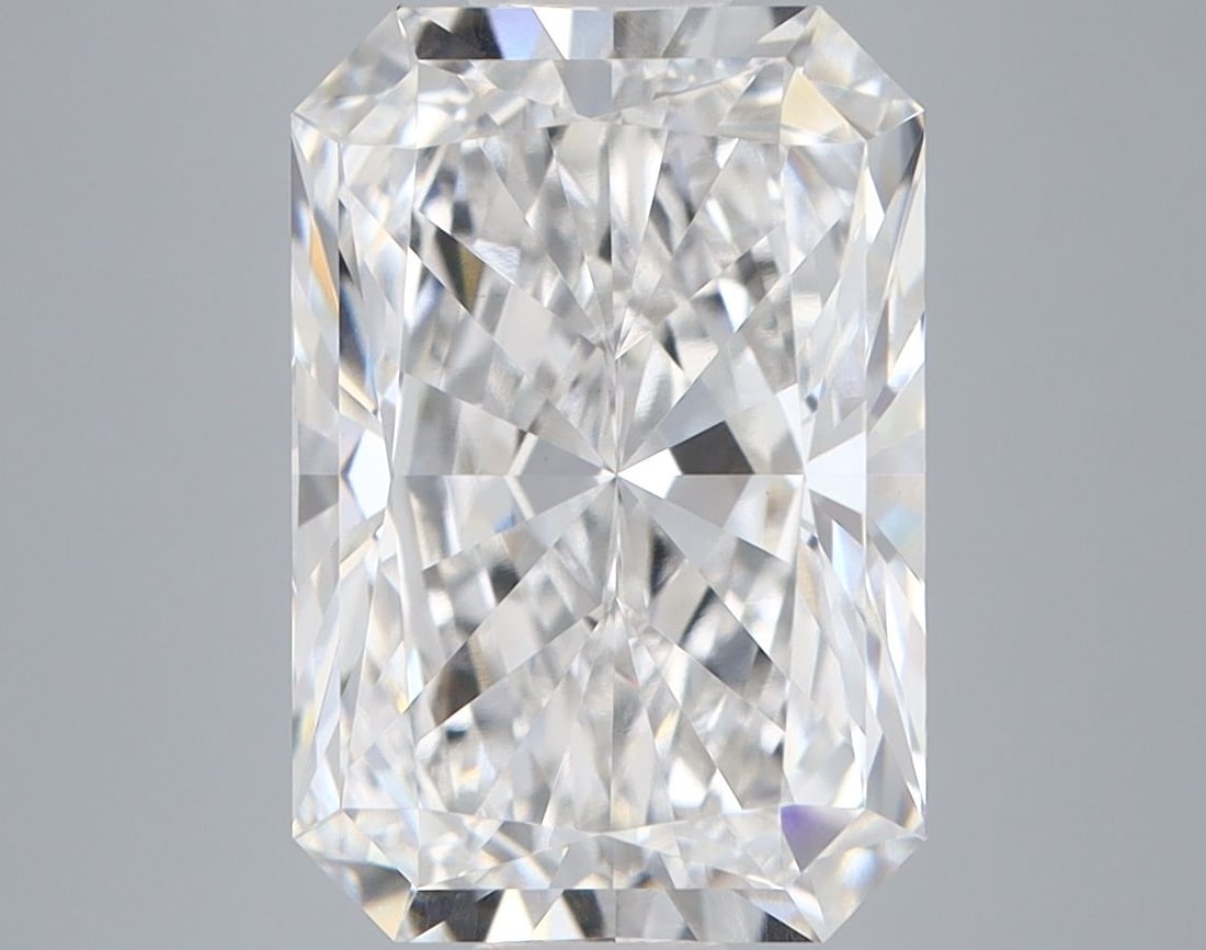 IGI Radiant 5.07ct E VVS2 - Loose Lab Diamond: IGI Radiant 5.07ct E VVS2 - Loose Lab Diamond Item Specifics: Source: This Is A Real Diamond Grown In A Lab Not Mined. Carat: 5.07 Cut: - Color: E Clarity: VVS2 Polish: EX Symmetry: EX Measurements: 1