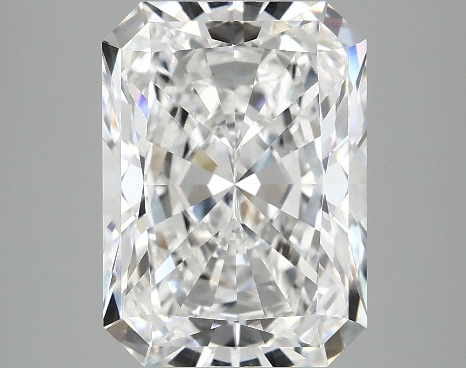 IGI Radiant 4.03ct D VVS2 - Loose Lab Diamond: IGI Radiant 4.03ct D VVS2 - Loose Lab Diamond Item Specifics: Source: This Is A Real Diamond Grown In A Lab Not Mined. Carat: 4.03 Cut: - Color: D Clarity: VVS2 Polish: EX Symmetry: EX Measurements: 1