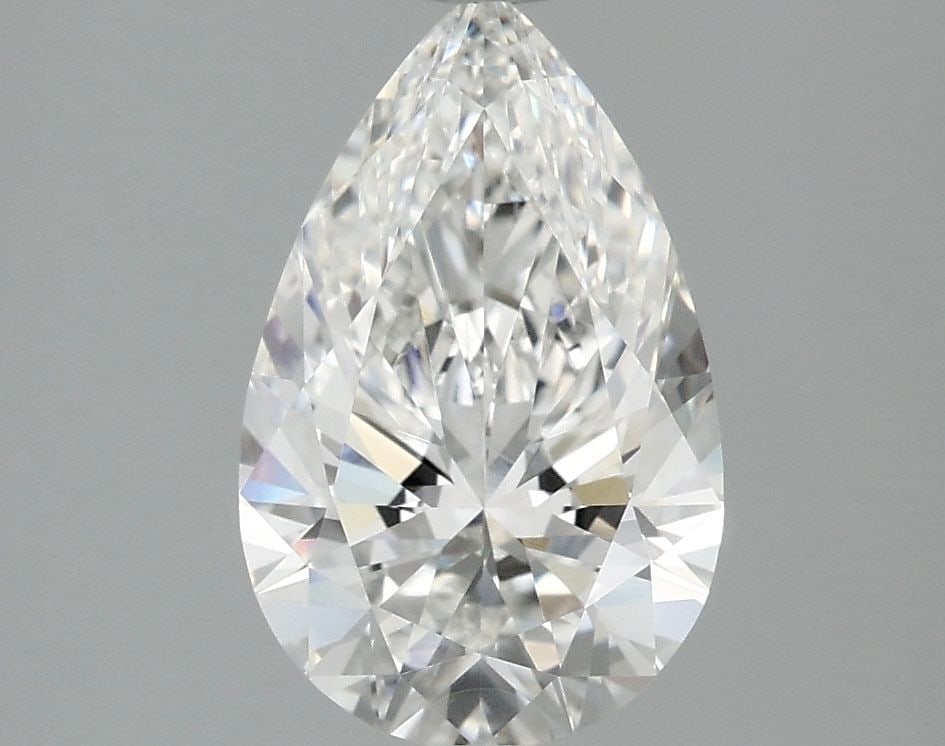 IGI Pear 2.05ct E VVS2 - Loose Lab Diamond: IGI Pear 2.05ct E VVS2 - Loose Lab Diamond Item Specifics: Source: This Is A Real Diamond Grown In A Lab Not Mined. Carat: 2.05 Cut: - Color: E Clarity: VVS2 Polish: EX Symmetry: EX Measurements: 11.2