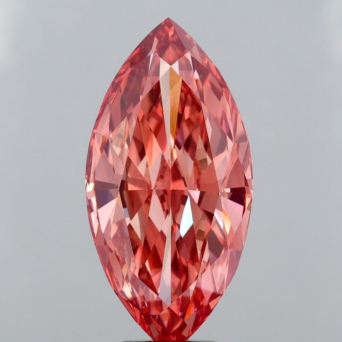 IGI Marquise 10.3ct Fancy Vivid Reddish Orange VVS2 - Loose Lab Diamond: IGI Marquise 10.3ct Fancy Vivid Reddish Orange VVS2 - Loose Lab Diamond Item Specifics: Source: This Is A Real Diamond Grown In A Lab Not Mined. Carat: 10.3 Cut: - Color: Fancy Vivid Reddish Orange Cl