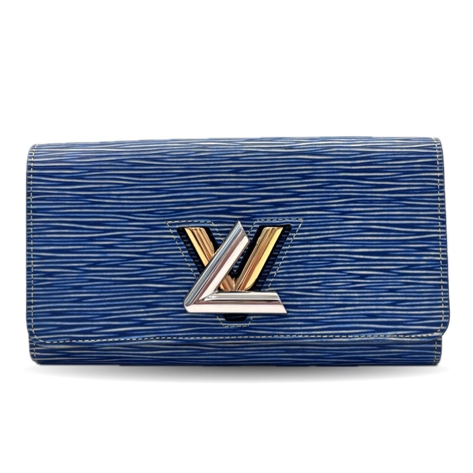 Long Wallet Bi Fold Epi Leather Denim Louis Vuitton: Long Wallet Bi Fold Epi Leather Denim Louis Vuitton Denim and Epi leather come together in this Long Wallet Bi Fold, a stylish accessory from Louis Vuitton's Epi Denim line. Measuring 10.5cm x 19cm x 