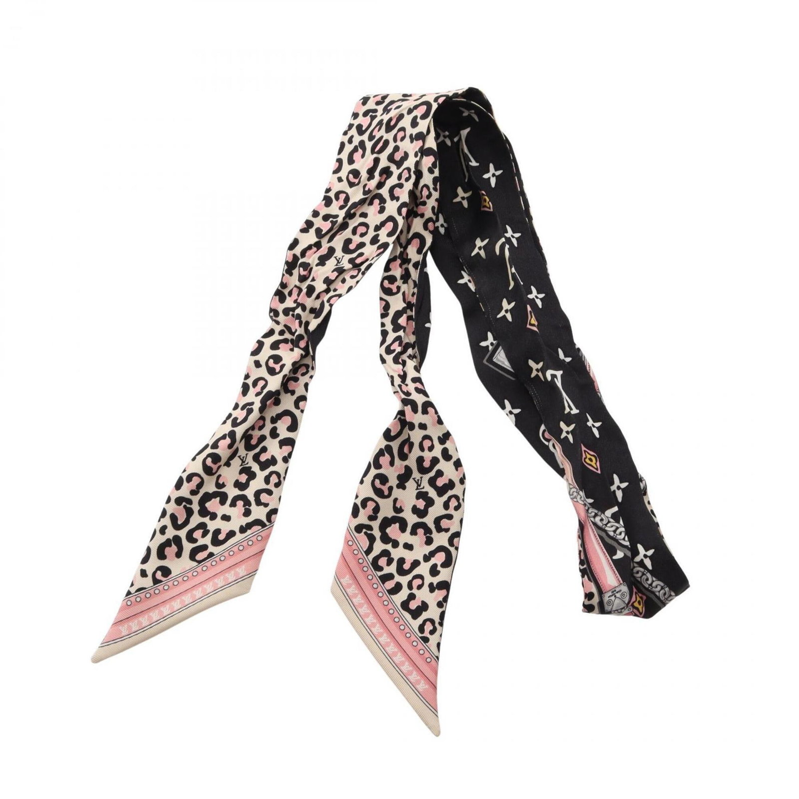 Silk scarf from Louis Vuitton: Silk scarf from Louis Vuitton Silk scarf from Louis Vuitton, featuring the iconic monogram pattern in black and ivory hues. Made from luxurious silk, this scarf measures 44.09'' x 1.96''. A stylish ac