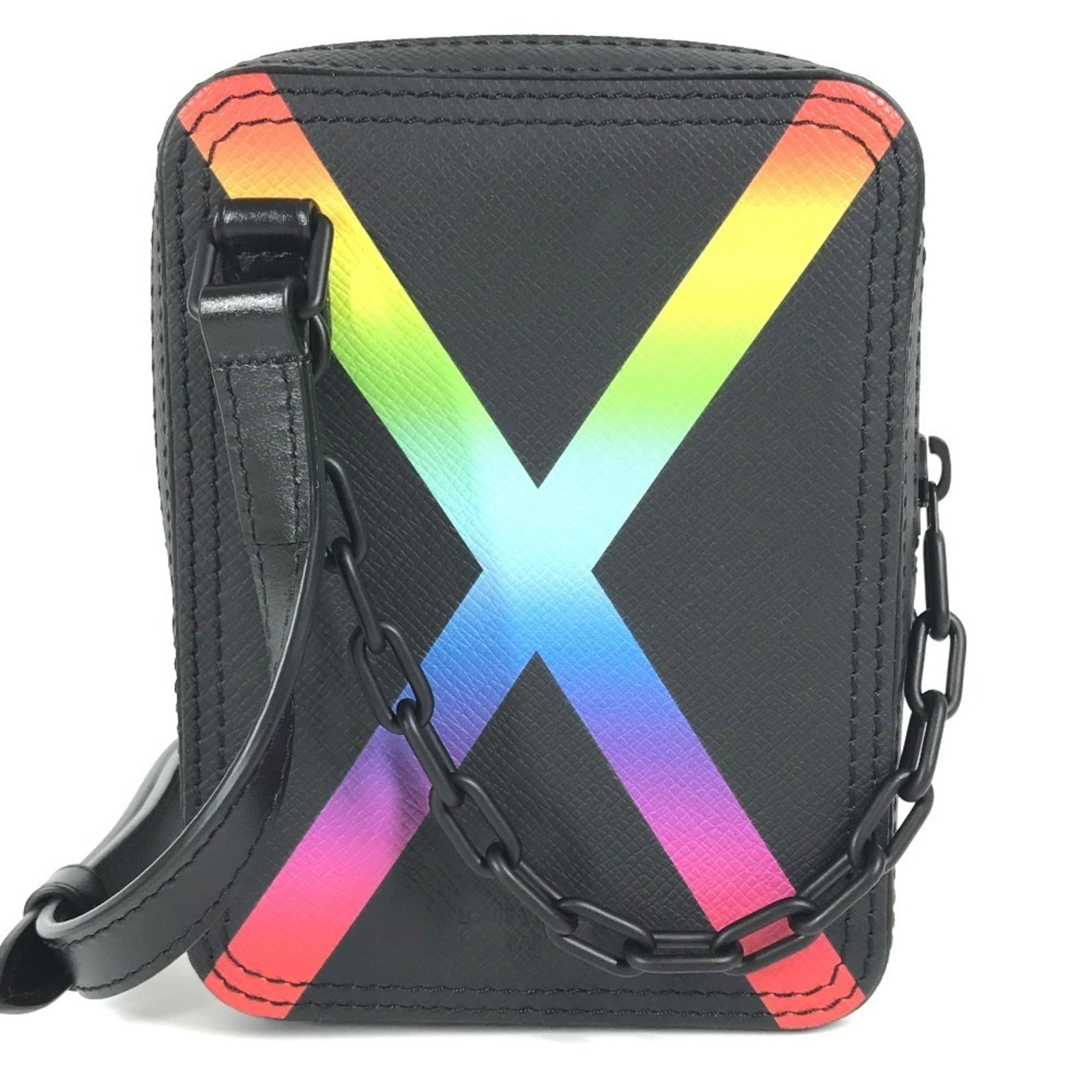 Louis Vuitton Pochette Shoulder Bag Taiga Leather: Louis Vuitton Pochette Shoulder Bag Taiga Leather Taiga leather gives the Pochette Shoulder Bag its distinctive look and feel, with black and multi-color accents adding visual interest. This stylish