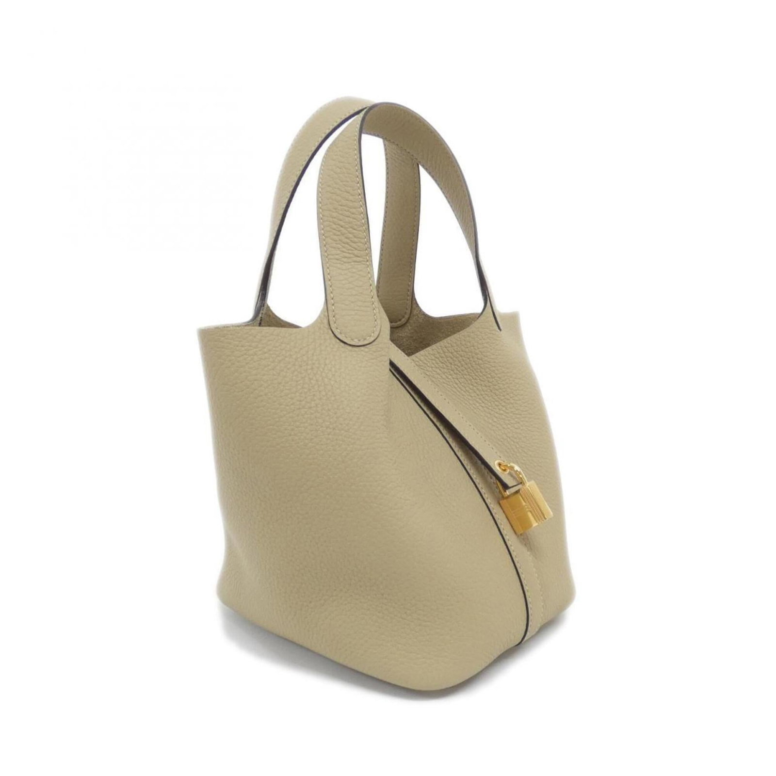 Hermes Handbag Taurillon Leather Clemence: Hermes Handbag Taurillon Leather Clemence Taurillon Clemence leather handbag from renowned luxury brand Hermes, featuring classic design and timeless elegance in beige color with gold hardware. Measur