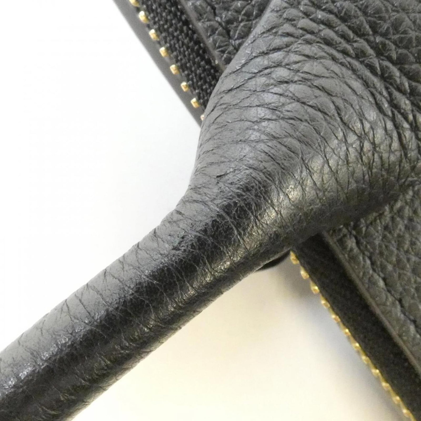 Louis Vuitton Handbag Leather - 6