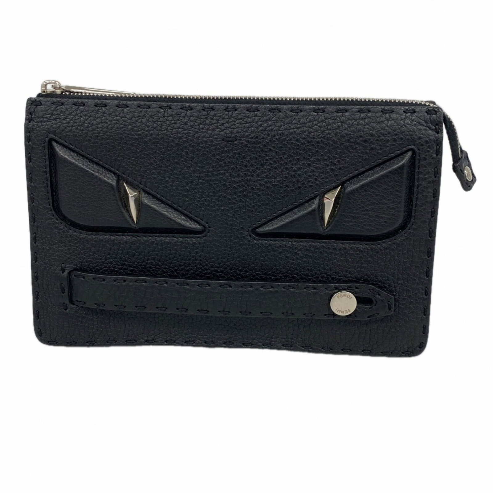 Bag Clutch Leather Fendi: Bag Clutch Leather Fendi Black leather Fendi clutch bag with silver hardware, measuring 15cm x 23cm x 3cm. This sleek and sophisticated design makes a statement, its compact size perfect for adding a