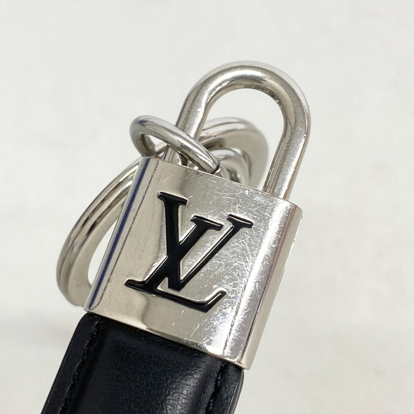 Louis Vuitton Keyring - 3