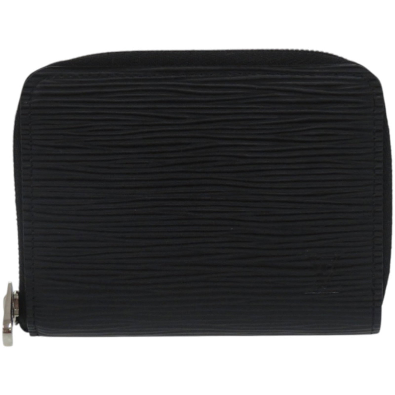Louis Vuitton Epi Leather Coin Purse: Louis Vuitton Epi Leather Coin Purse The Louis Vuitton Epi Leather Coin Purse boasts sleek, black Epi leather construction with precise dimensions. This compact, 9cm x 11cm x 2cm coin purse showcases