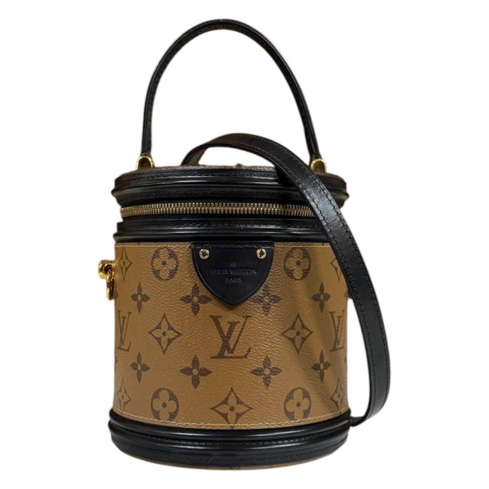 Shoulder bag with monogram reverse by Louis Vuitton: Shoulder bag with monogram reverse by Louis Vuitton Monogram Reverse shoulder bag by Louis Vuitton features the iconic reversible design, showcasing both classic monogram and reversed patterns. Crafte