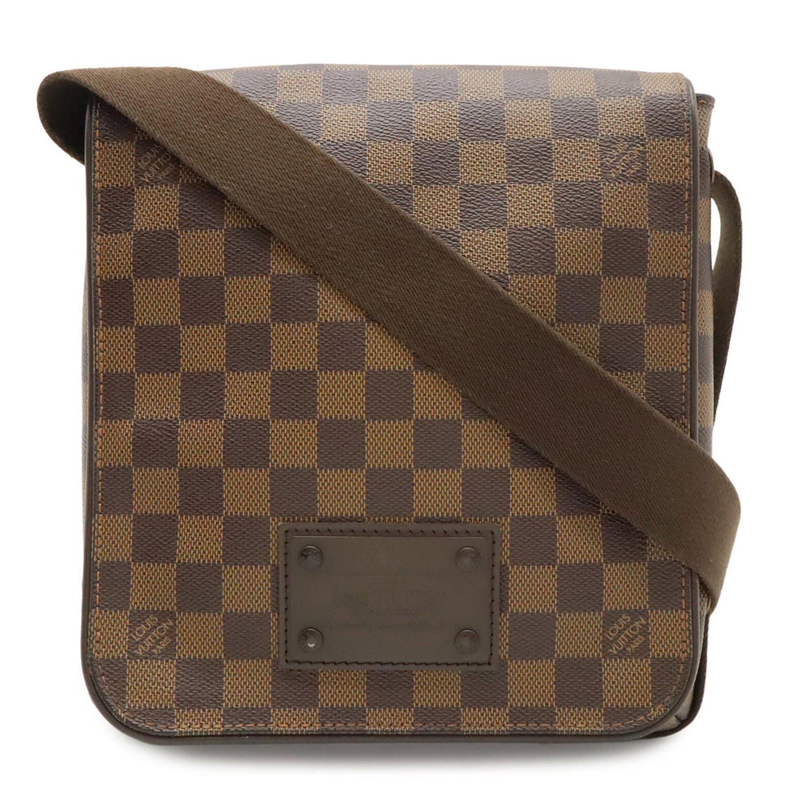 Louis Vuitton Shoulder Bag Pvc Damier Canvas: Louis Vuitton Shoulder Bag Pvc Damier Canvas The Louis Vuitton Shoulder Bag in Brown Damier Canvas features a unique combination of PVC and coated canvas materials, creating a durable and stylish desi