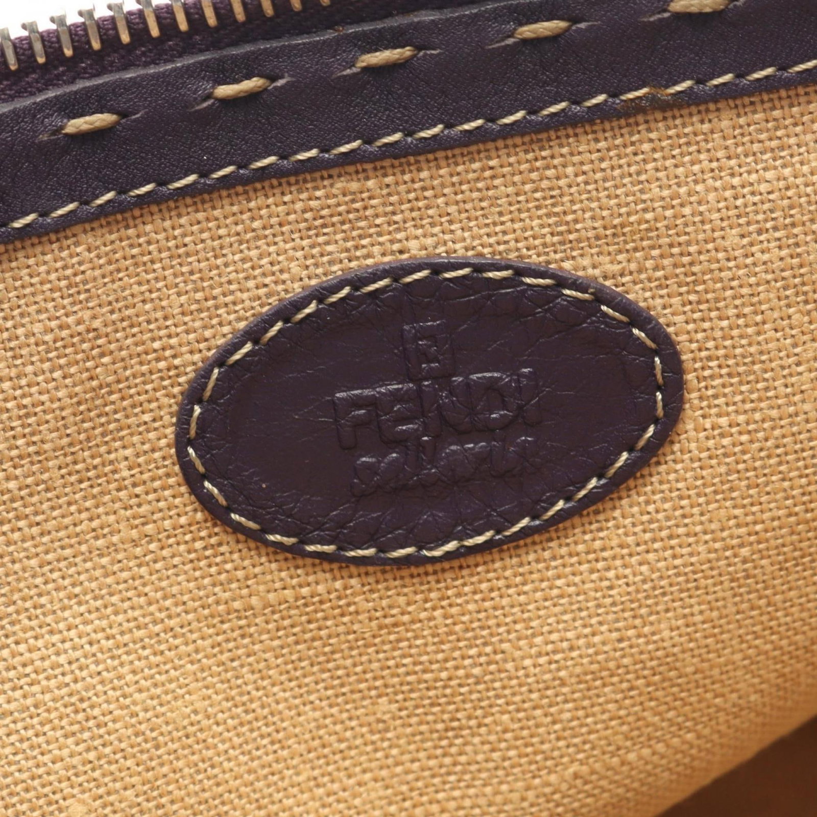 Fendi pouch leather - 4