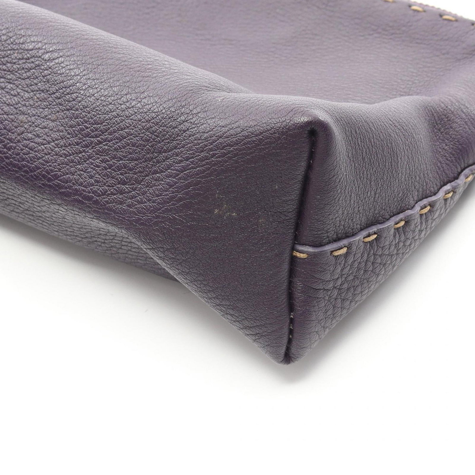 Fendi pouch leather - 5