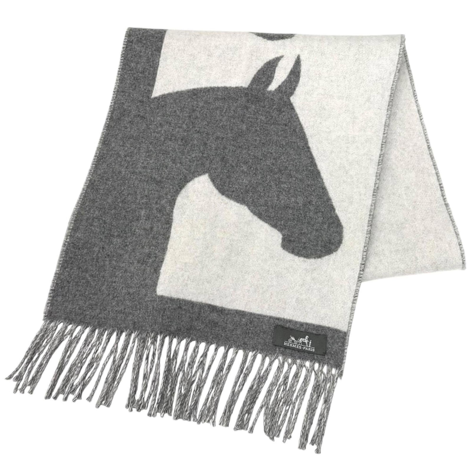 Hermes Stole Cashmere: Hermes Stole Cashmere The Hermes Stole Cashmere boasts an impressive size, measuring 1.39m x 31.5cm, and is crafted from luxurious cashmere material. This stylish stole features a sleek gray and off-w