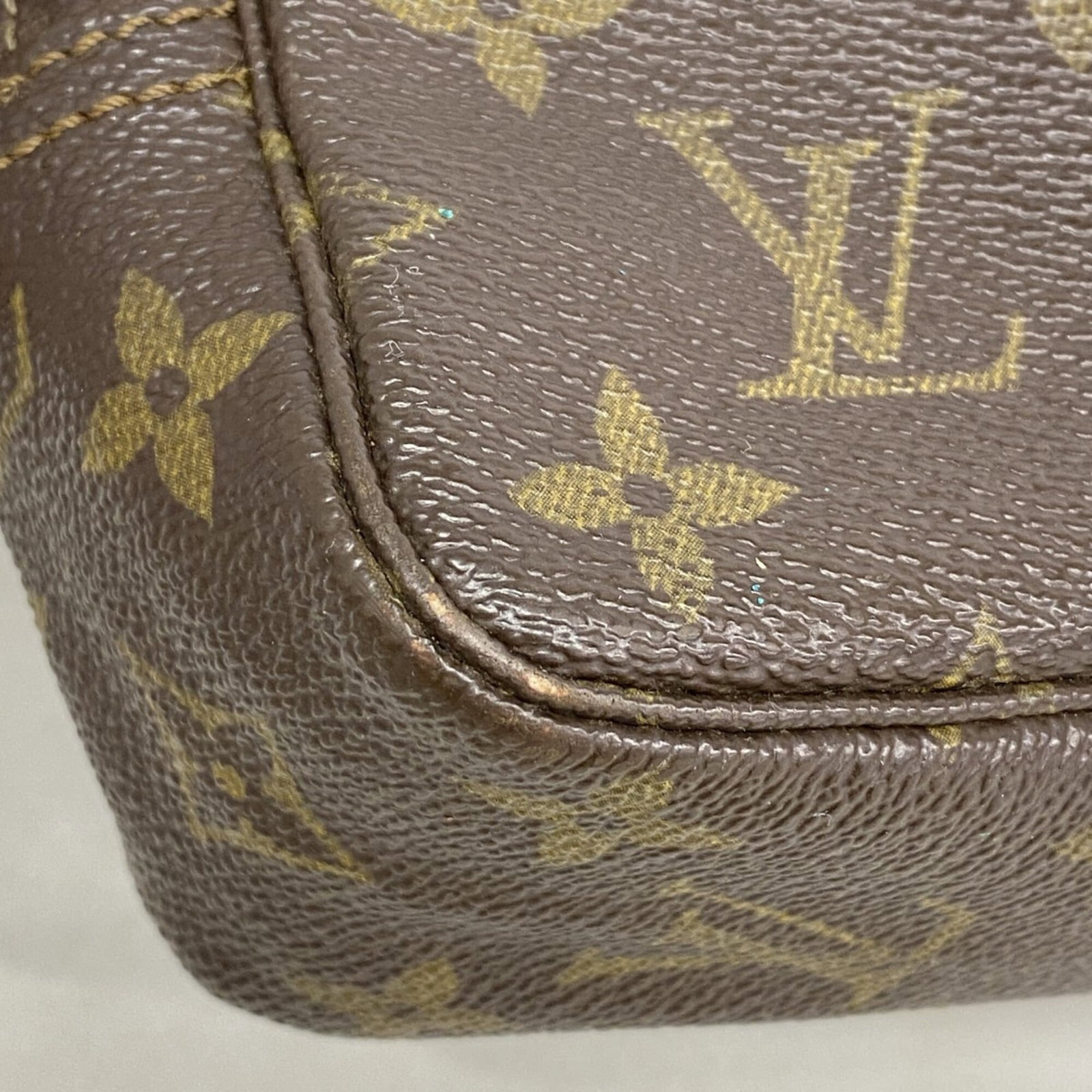 Vuitton Pouch Louis - 6
