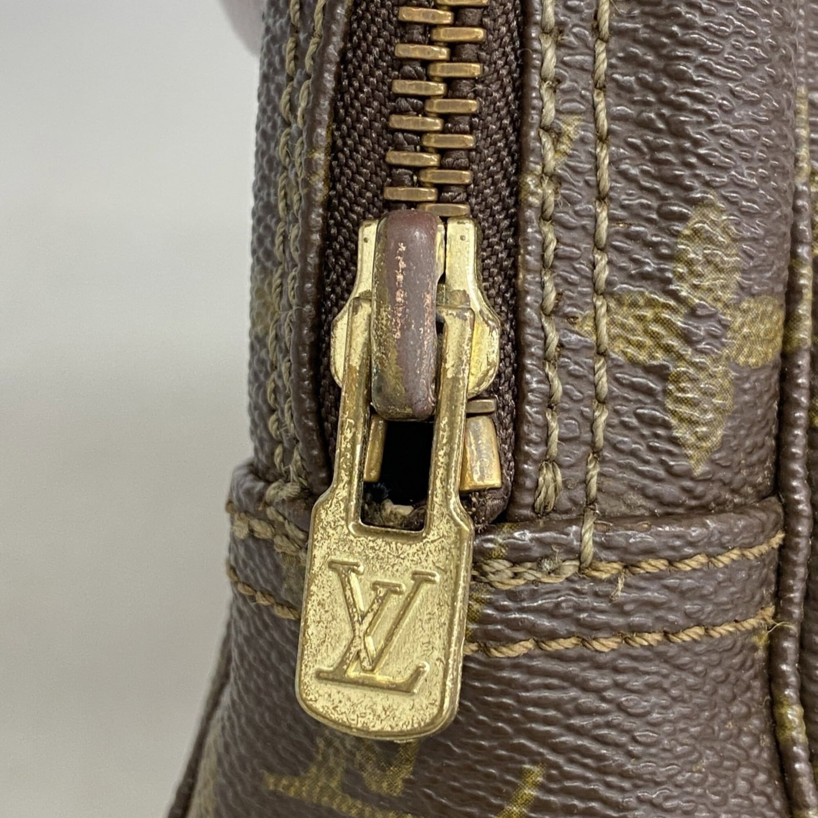 Vuitton Pouch Louis - 8