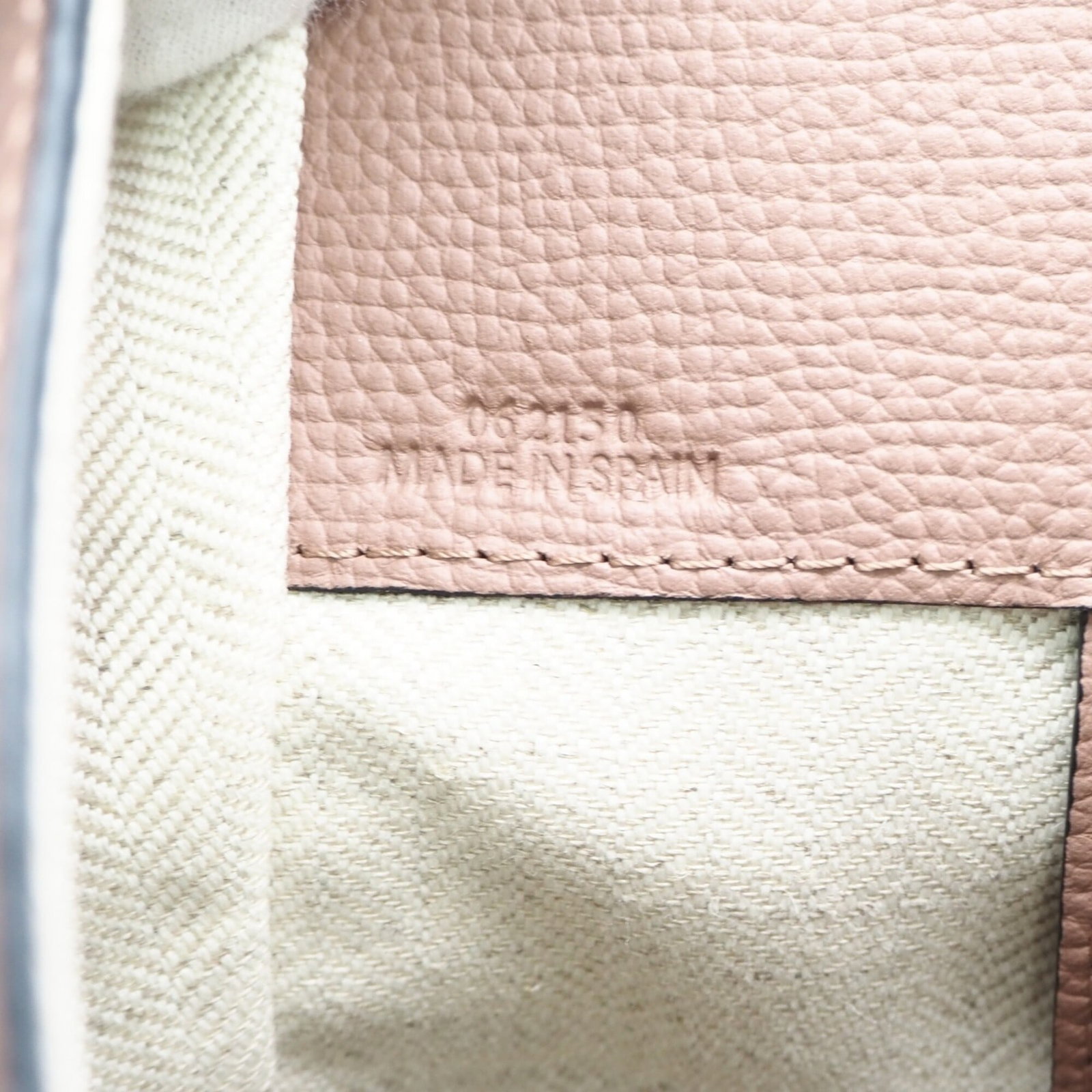 Loewe Handbag Leather - 15