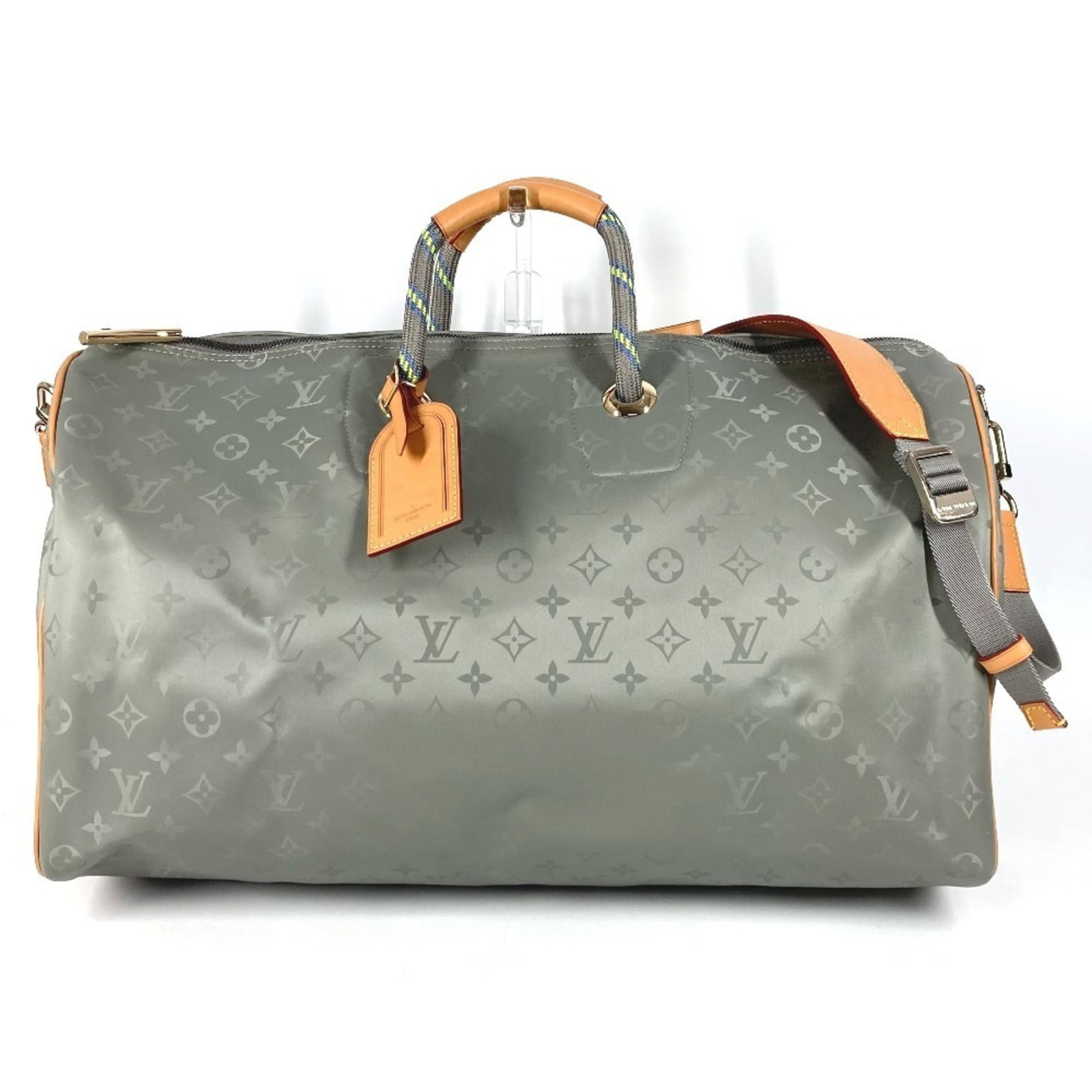 Boston Bag Leather Canvas Handbag Louis Vuitton Shoulder Bag: Boston Bag Leather Canvas Handbag Louis Vuitton Shoulder Bag The Louis Vuitton Boston Bag Leather Canvas Handbag boasts a classic design with a timeless gray color, adding an air of sophistication to