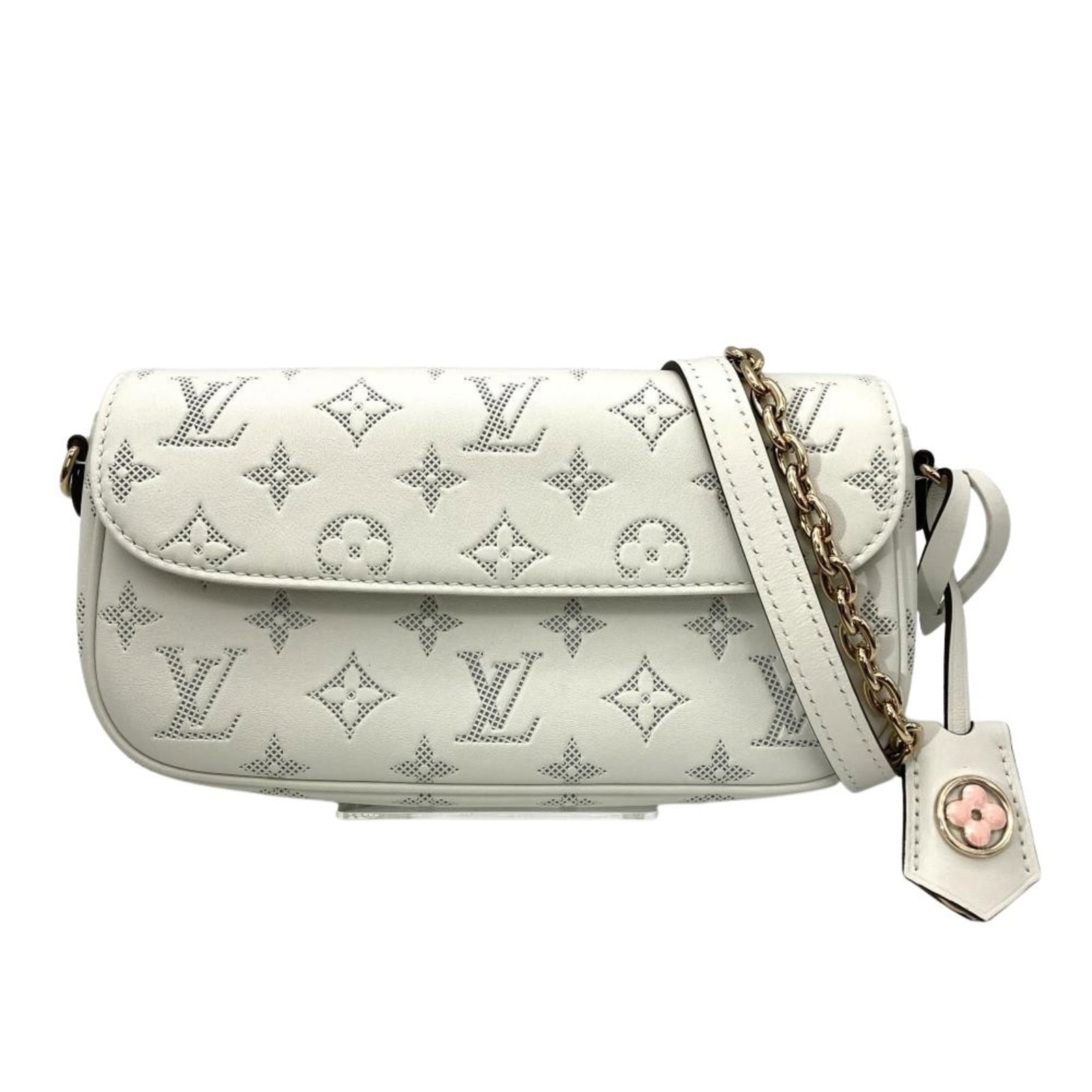 Shoulder Bag Leather Louis Vuitton: Shoulder Bag Leather Louis Vuitton This Louis Vuitton shoulder bag features a classic design with white leather and gold hardware, showcasing the iconic brand's signature style. Made from